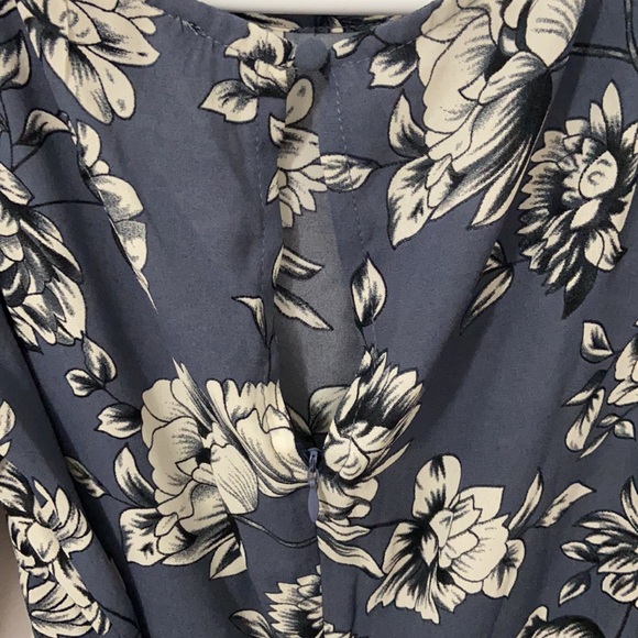 Floral full-sleeved Summer Dress - Picture 3 of 4